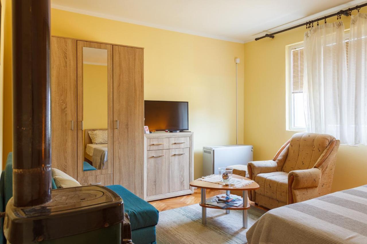 Apartman Bogojevic جولوباك المظهر الخارجي الصورة