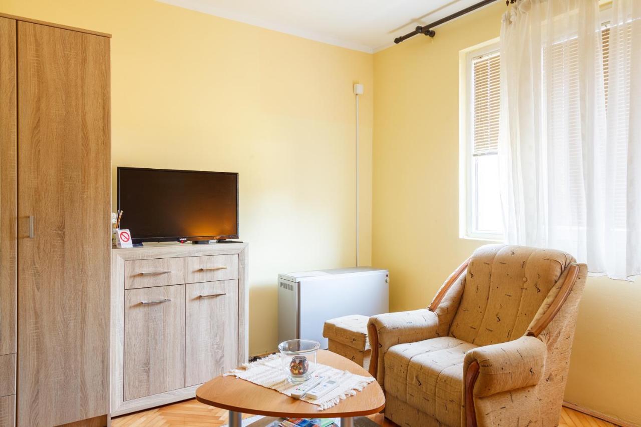 Apartman Bogojevic جولوباك المظهر الخارجي الصورة